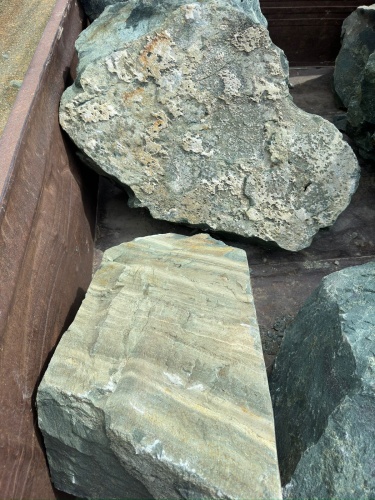 Ландшафтные глыбы зелёные 200-500 килограмм купить в Тамбове