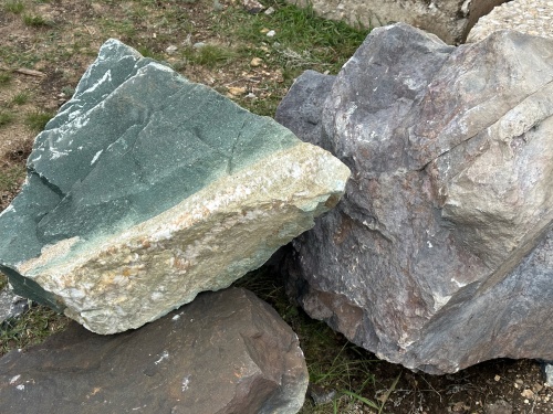 Камни для ландшафтного дизайна зелёные 10-60 килограмм купить в Тамбове