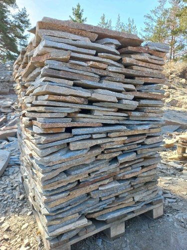 Плитняк златолит серебристый для фасада купить в Тамбове