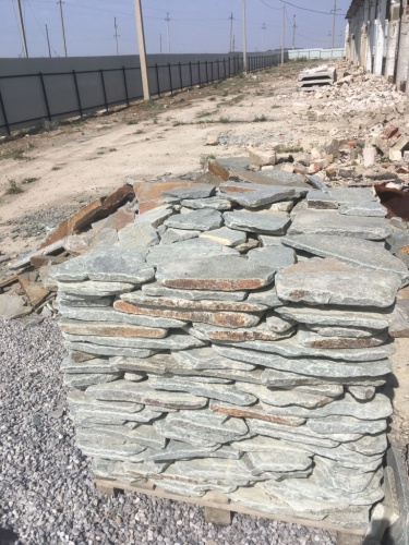 Златолит серебристый галтованный для цоколя купить в Тамбове