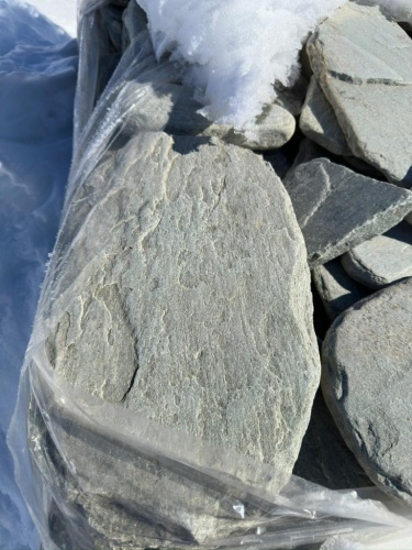 Плитняк златолит зелёный галтованный для цоколя купить в Тамбове